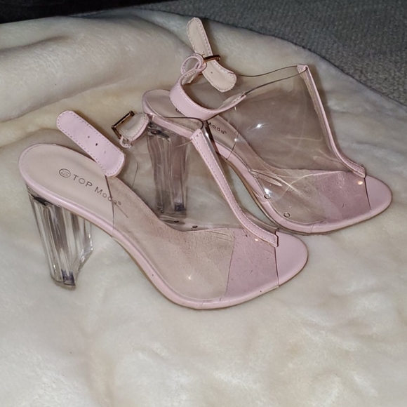 Heels - Picture 2 of 2